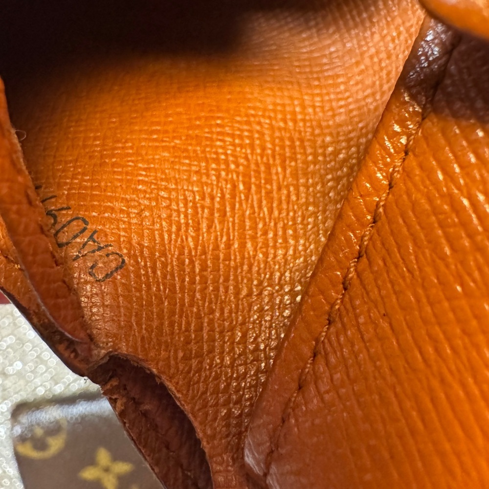 Louis Vuitton Monogram man’s wallet - Picture 6 of 11